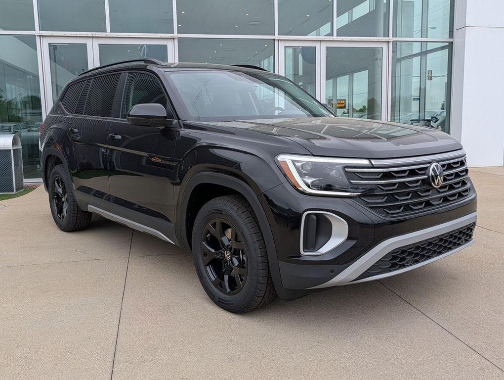 new 2026 Volkswagen Atlas car, priced at $44,164