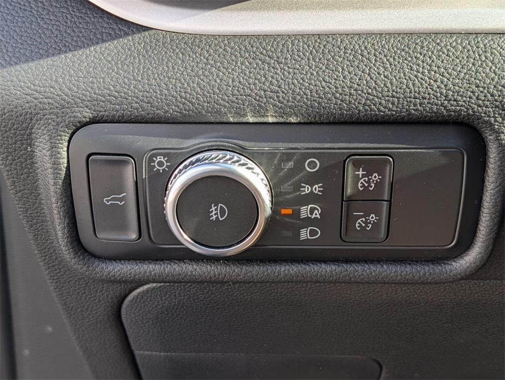 used 2022 Ford Explorer car, priced at $28,291