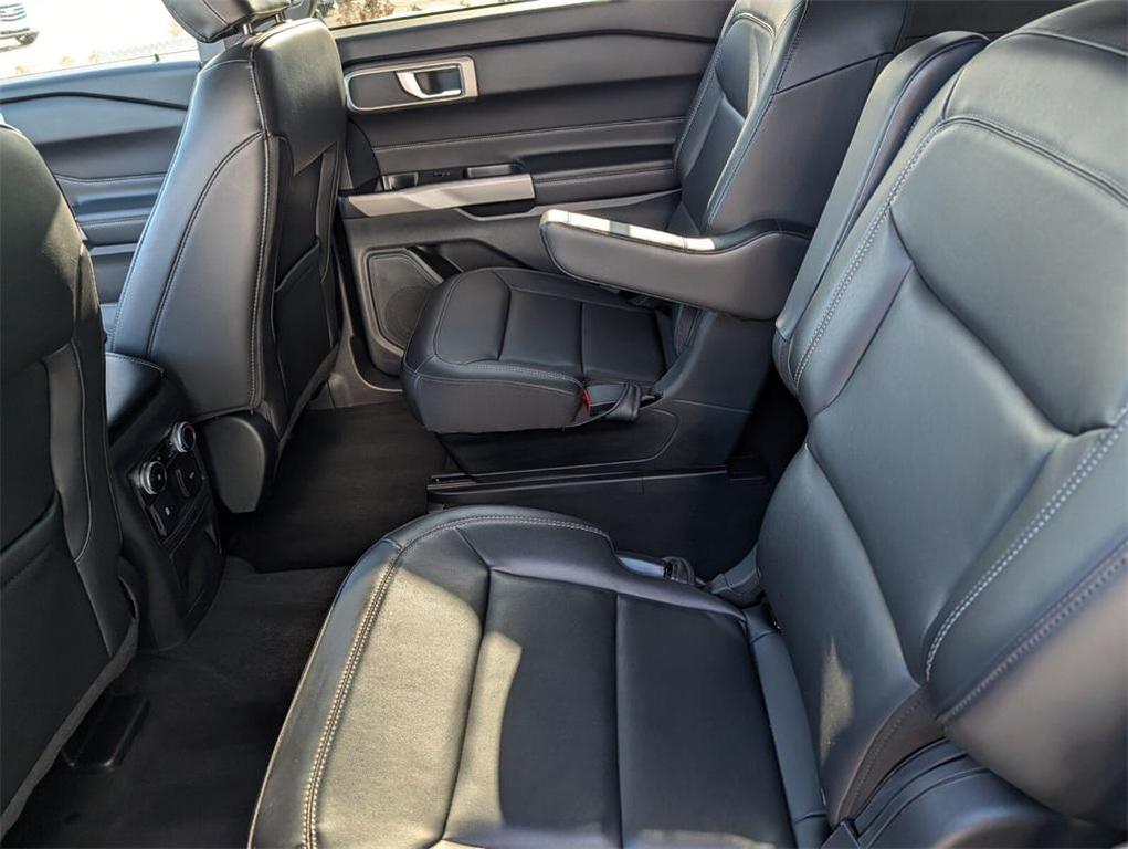 used 2022 Ford Explorer car, priced at $28,291