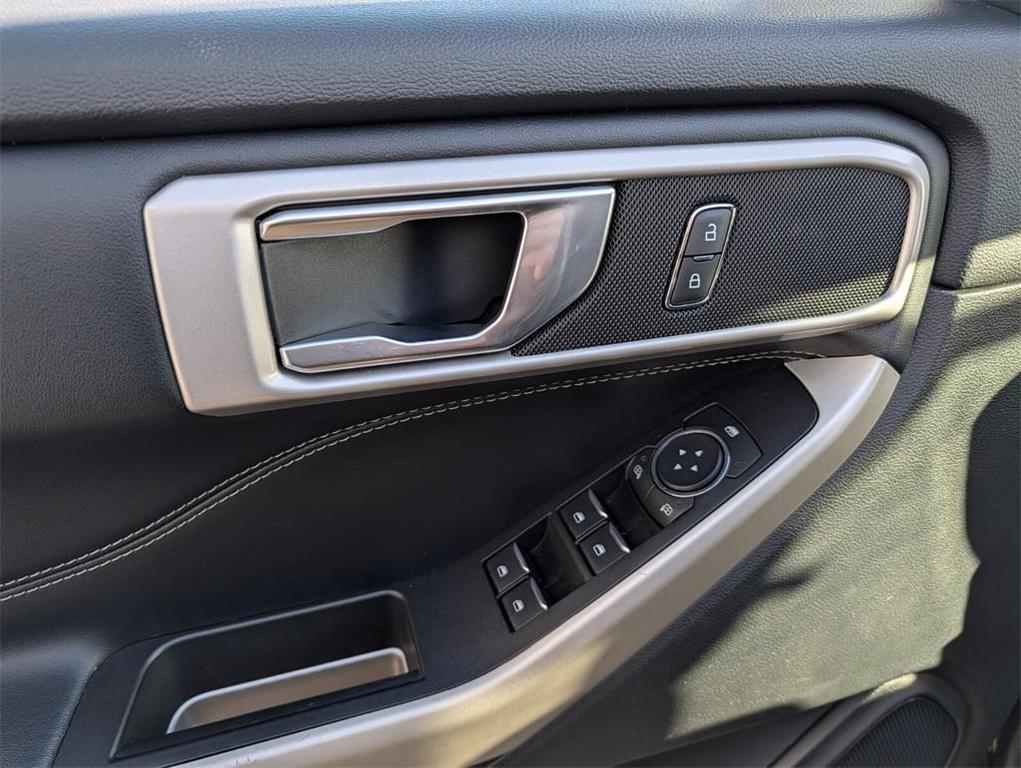 used 2022 Ford Explorer car, priced at $28,291