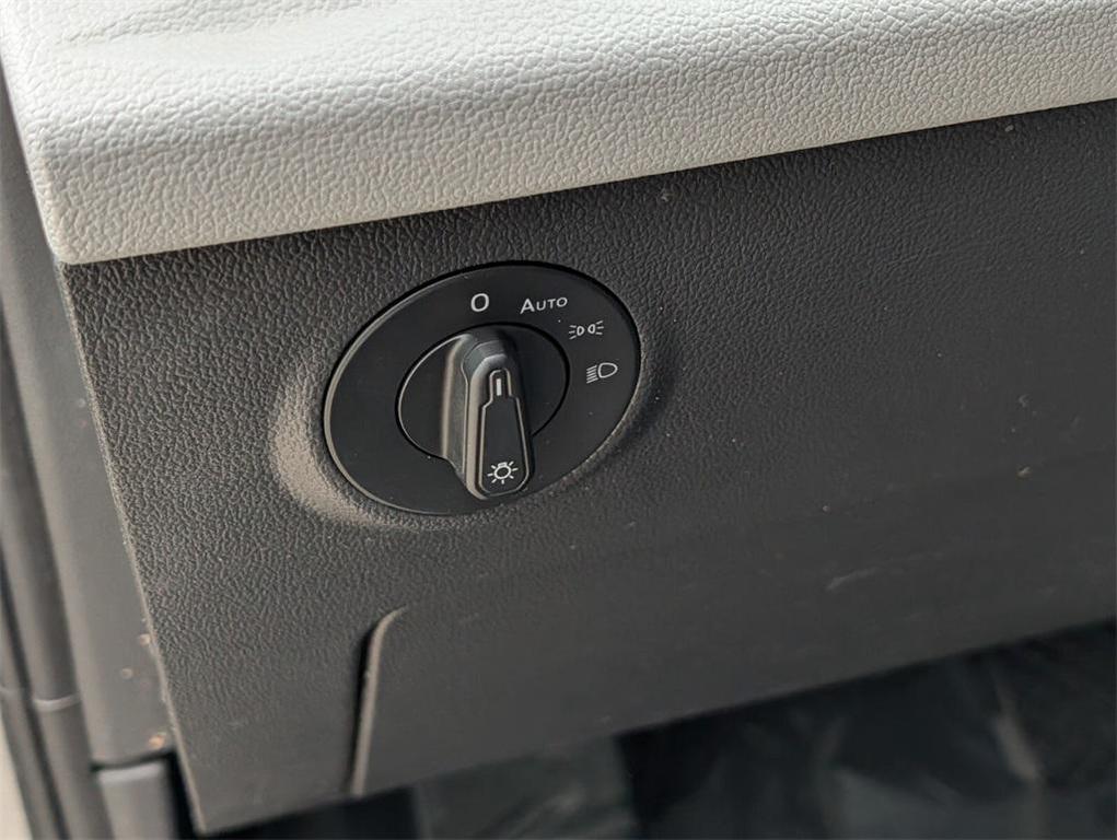 used 2022 Volkswagen Taos car, priced at $17,891