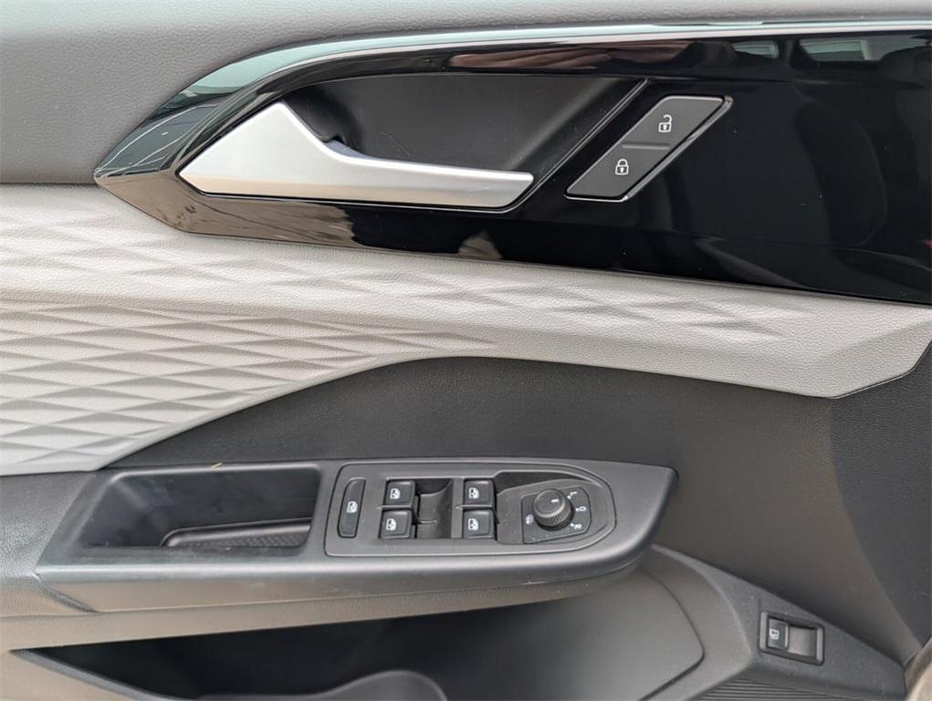 used 2022 Volkswagen Taos car, priced at $17,891