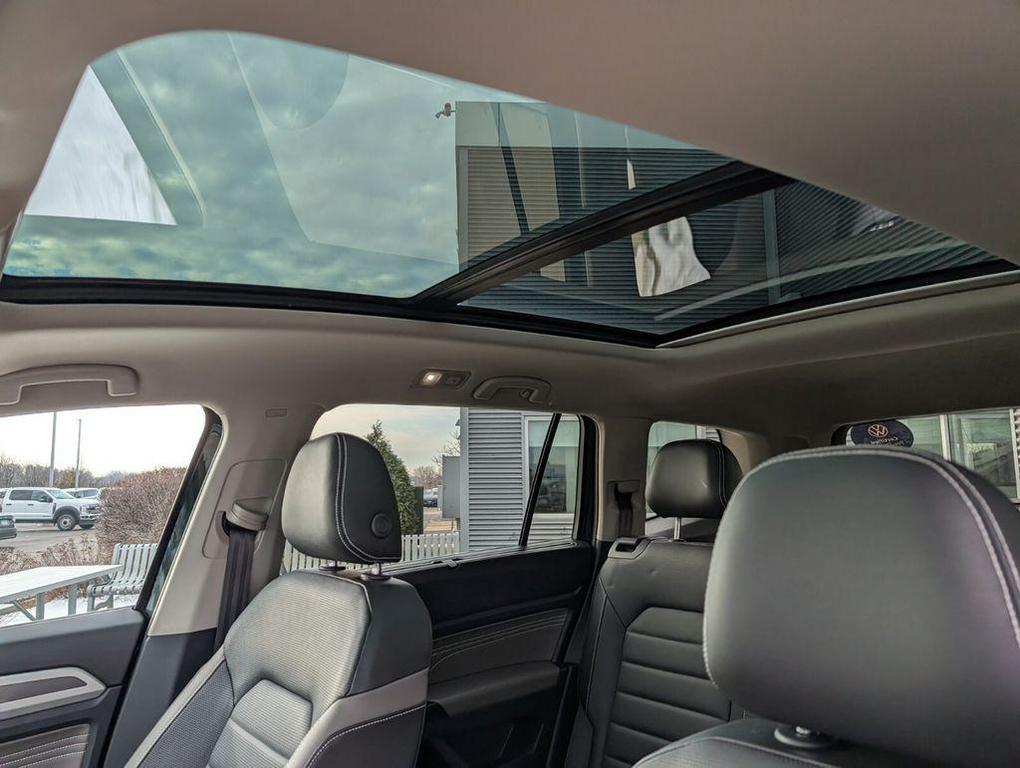 used 2021 Volkswagen Atlas car, priced at $30,491