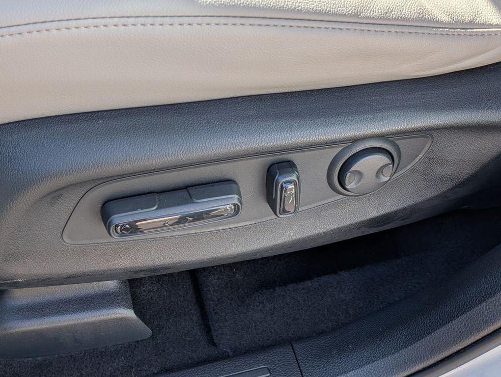 used 2023 Honda CR-V car, priced at $29,391