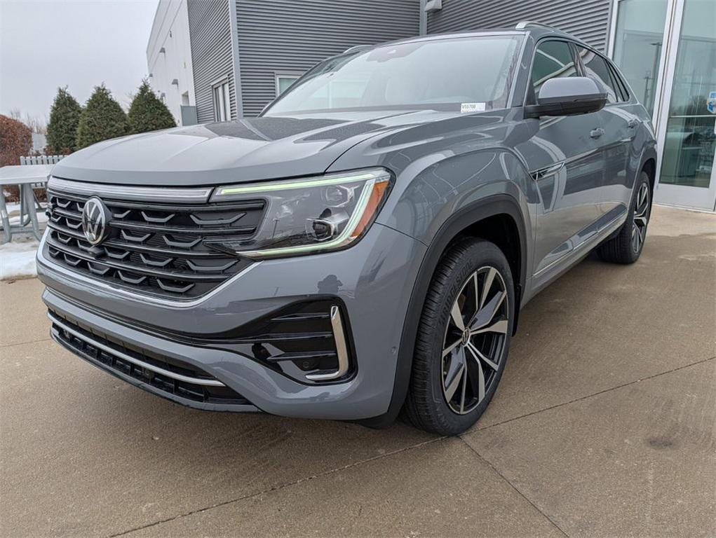 new 2026 Volkswagen Atlas Cross Sport car, priced at $52,406