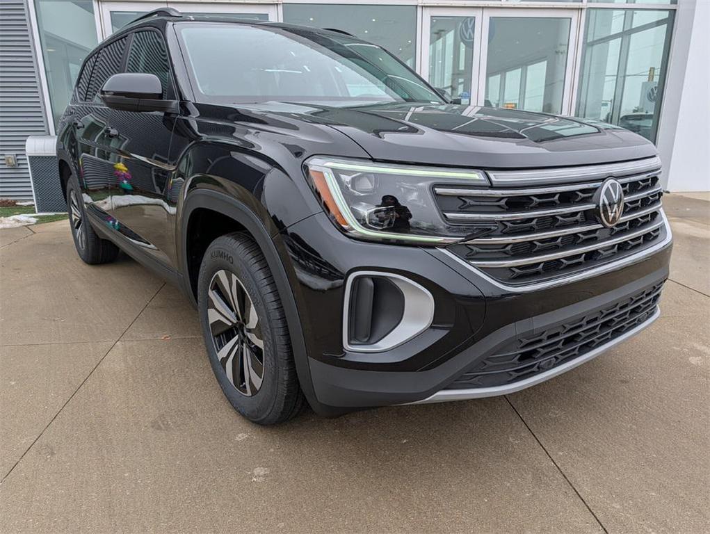 new 2026 Volkswagen Atlas car, priced at $39,245