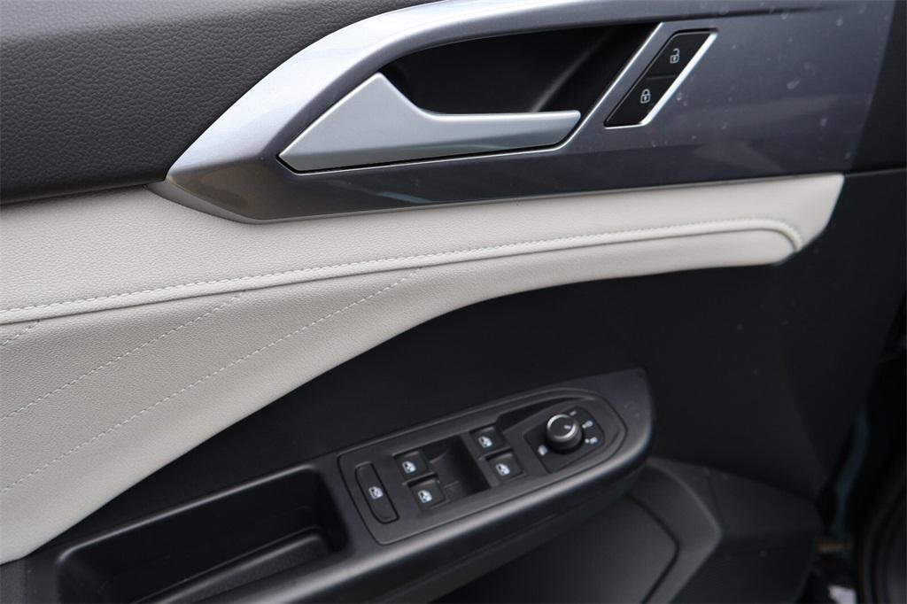 new 2025 Volkswagen Taos car, priced at $30,303