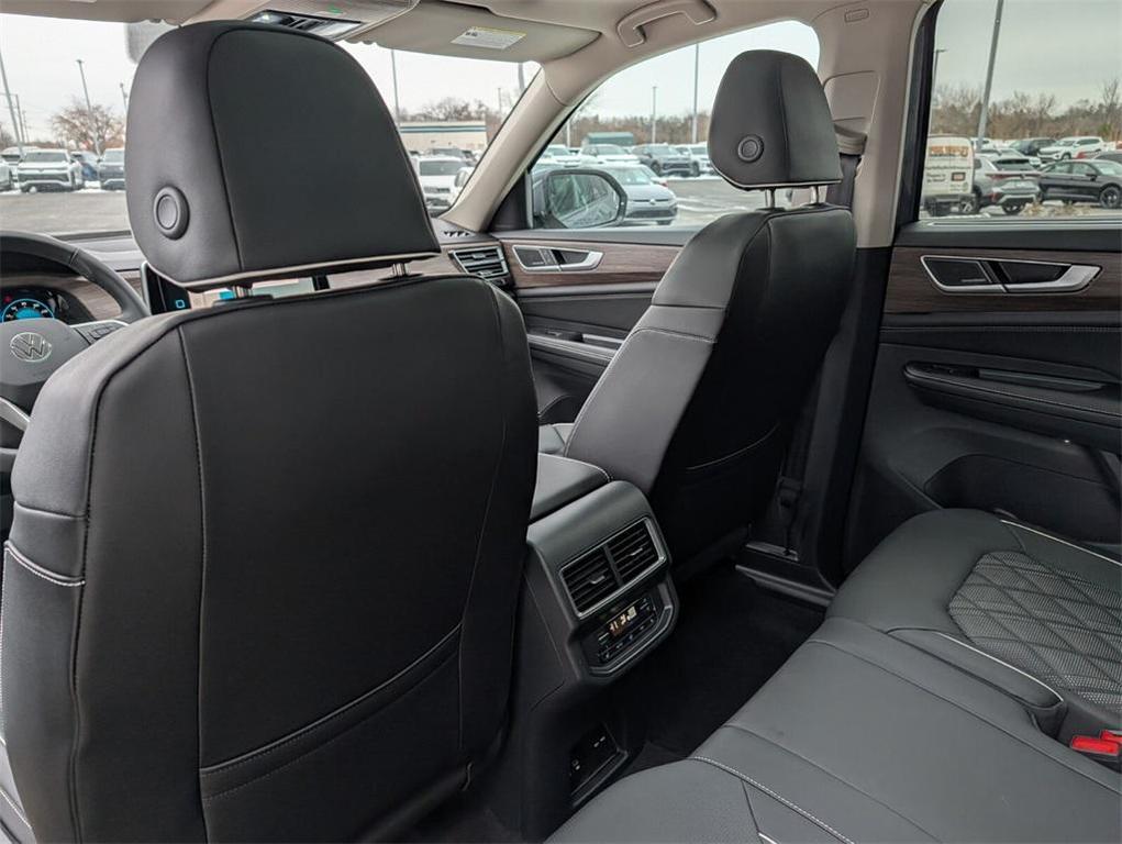 new 2026 Volkswagen Atlas car, priced at $52,831