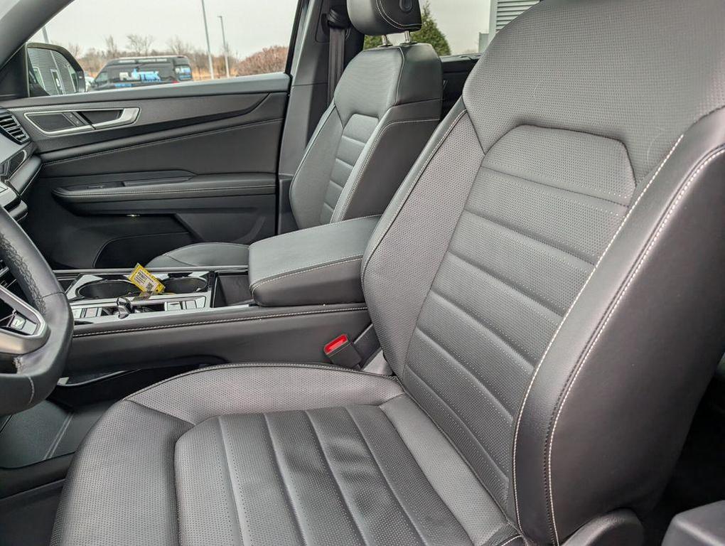 used 2024 Volkswagen Atlas Cross Sport car, priced at $34,891