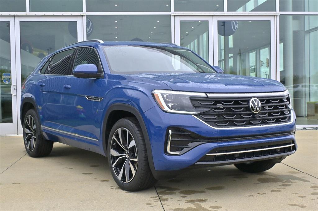 new 2026 Volkswagen Atlas Cross Sport car, priced at $51,541