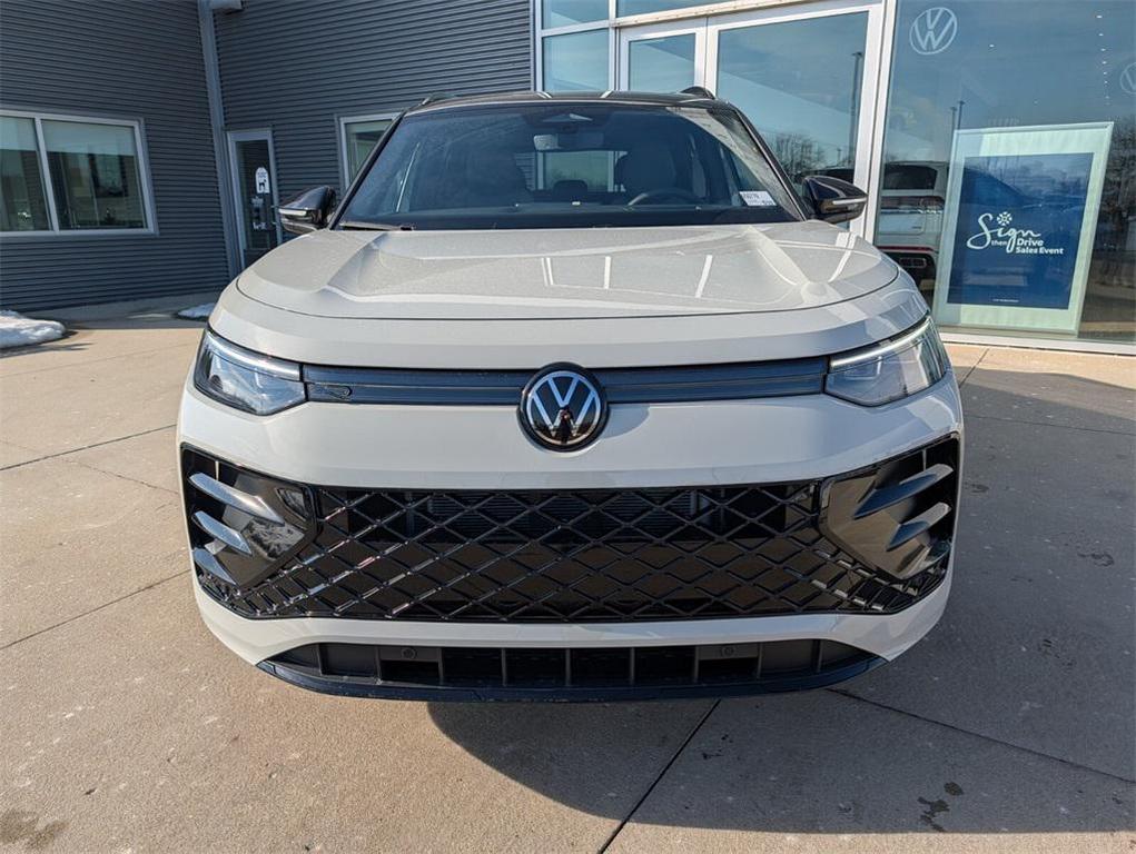 new 2026 Volkswagen Tiguan car, priced at $39,233