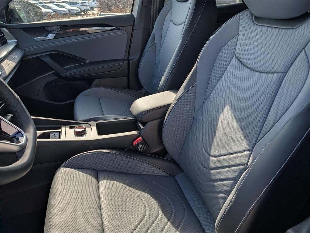 new 2026 Volkswagen Tiguan car, priced at $39,233