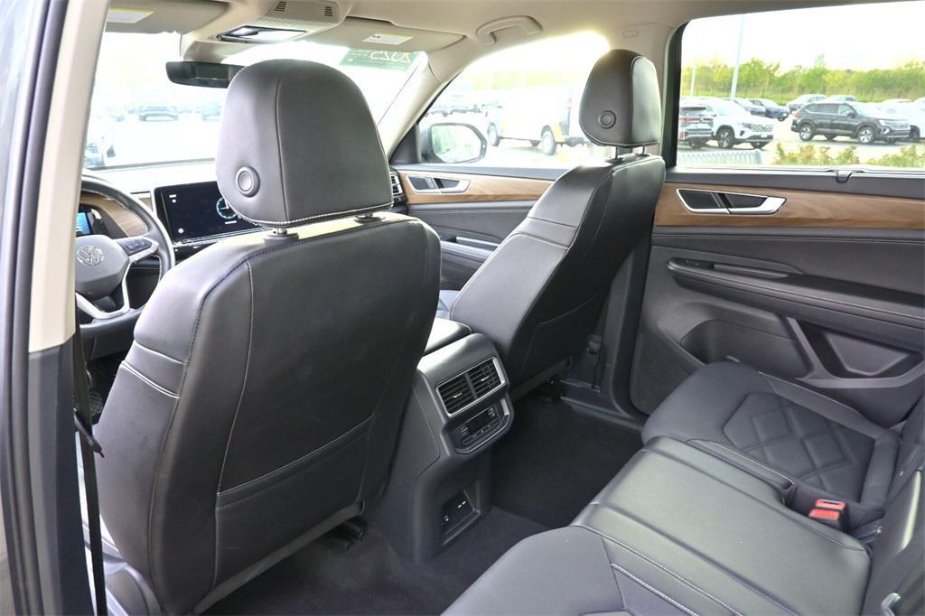used 2025 Volkswagen Atlas car, priced at $32,491