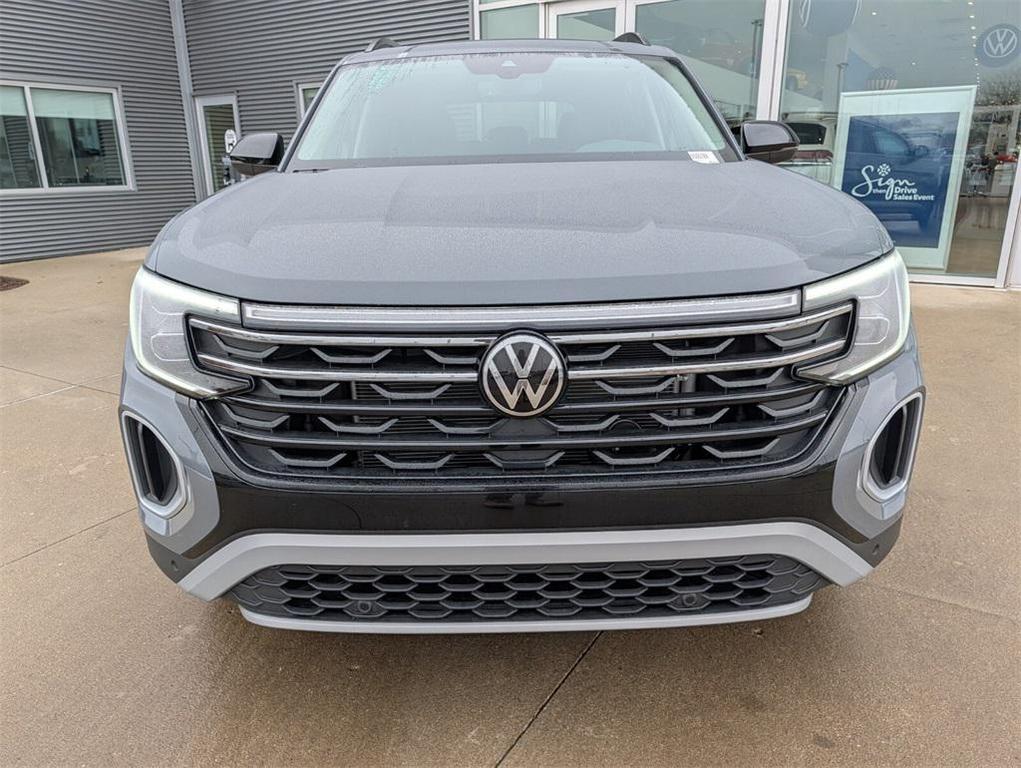 new 2026 Volkswagen Atlas car, priced at $46,020