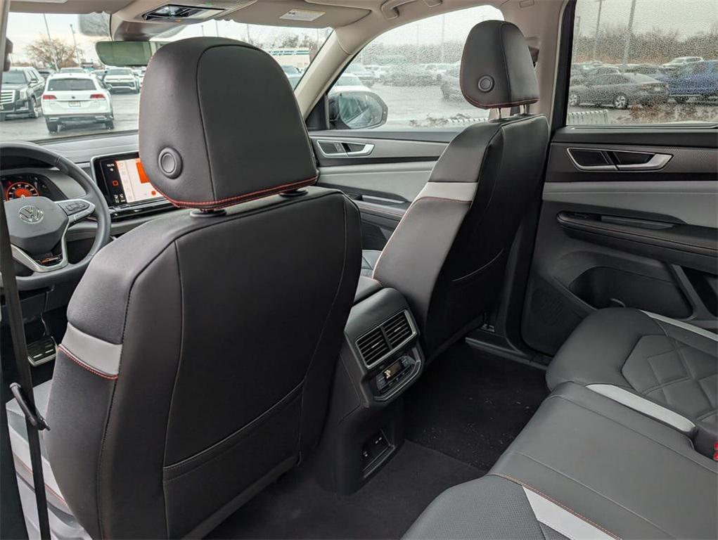new 2026 Volkswagen Atlas car, priced at $46,020