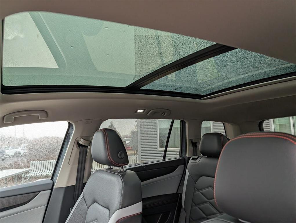 new 2026 Volkswagen Atlas car, priced at $46,020