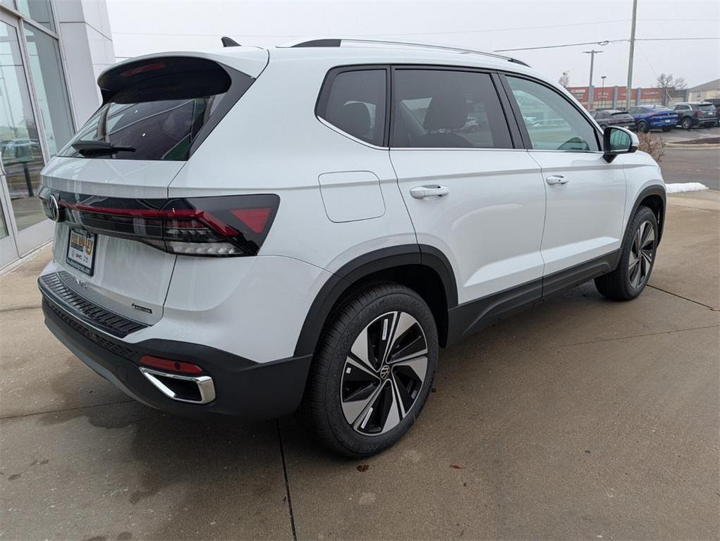 new 2026 Volkswagen Taos car, priced at $33,347