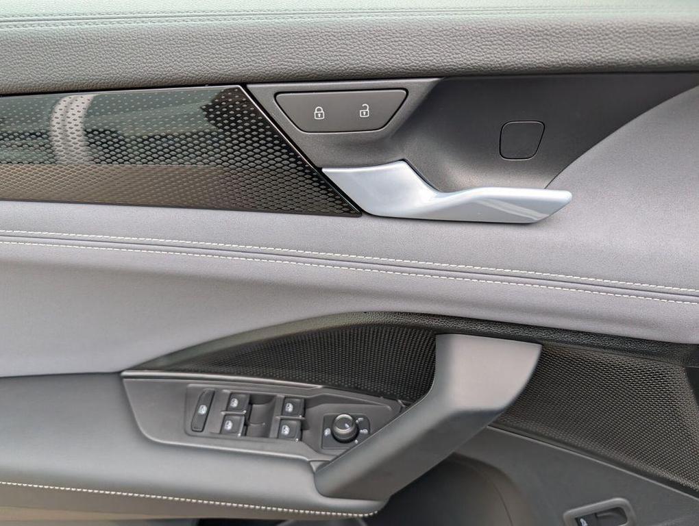 new 2026 Volkswagen Tiguan car, priced at $36,363