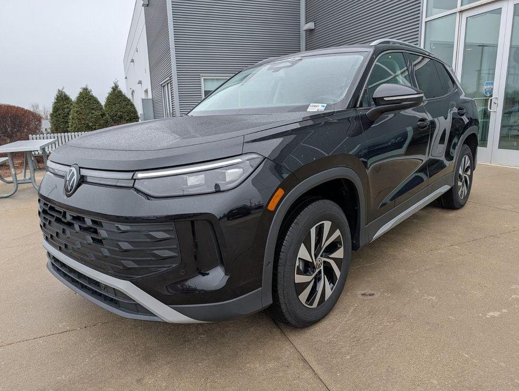 new 2026 Volkswagen Tiguan car, priced at $32,376