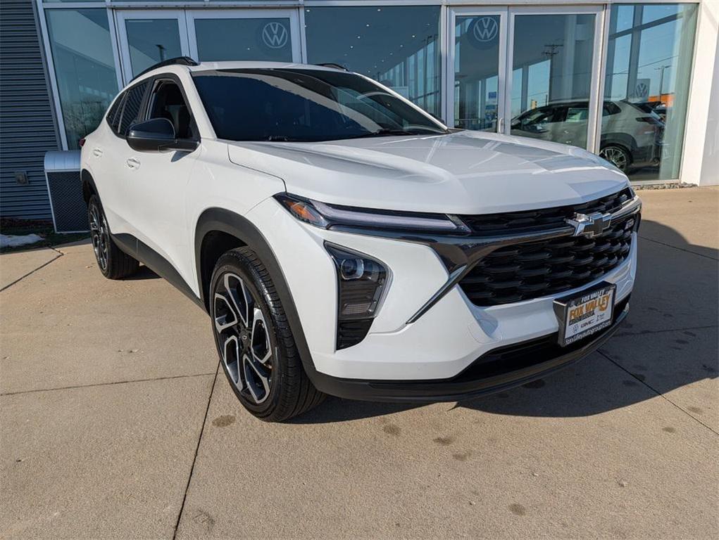 used 2024 Chevrolet Trax car, priced at $22,491