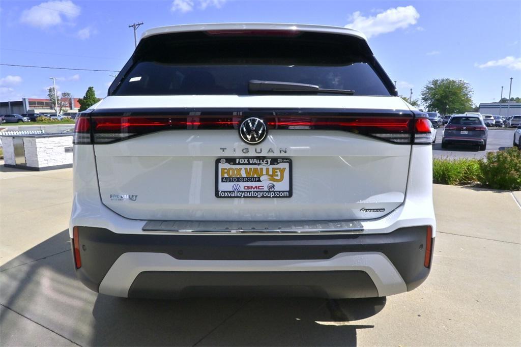 new 2025 Volkswagen Tiguan car, priced at $28,851