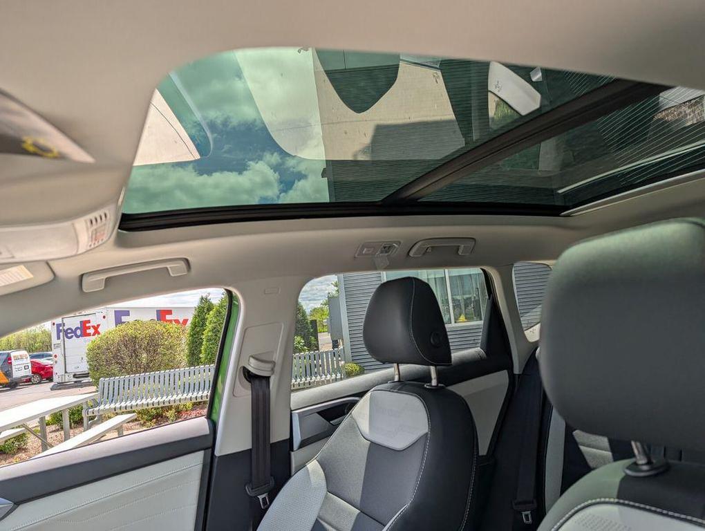new 2026 Volkswagen Taos car, priced at $36,014