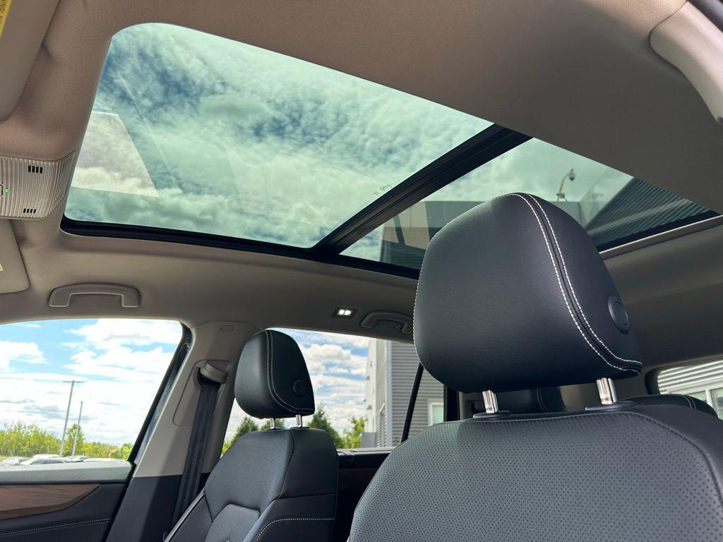 used 2026 Volkswagen Atlas car, priced at $42,991