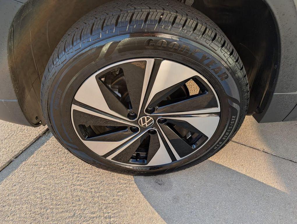 used 2025 Volkswagen Taos car, priced at $25,391