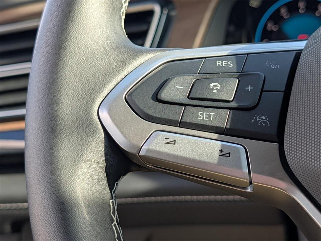 new 2026 Volkswagen Atlas car, priced at $39,465