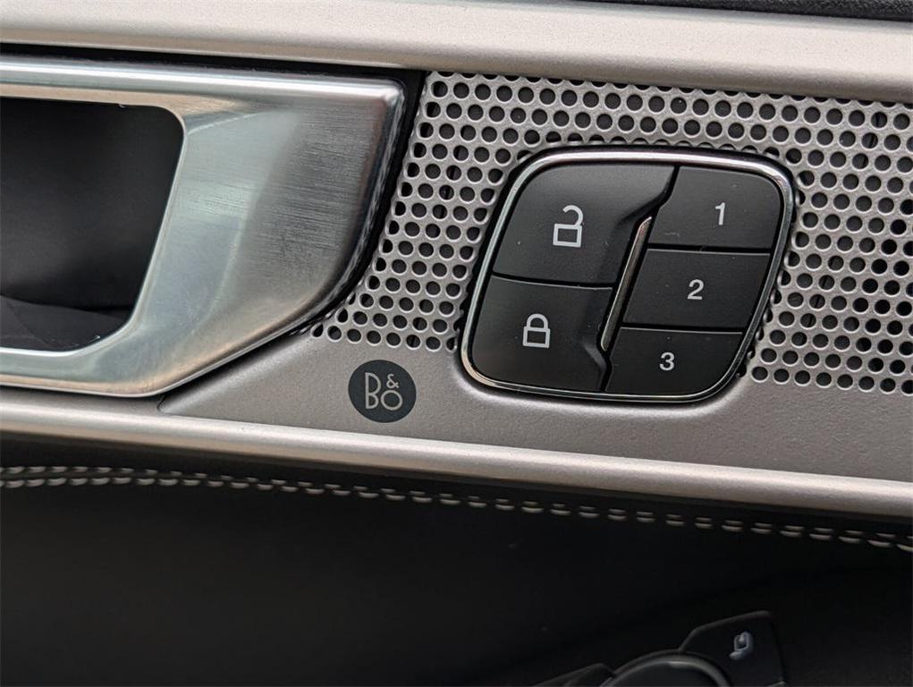 used 2022 Ford Explorer car, priced at $32,791