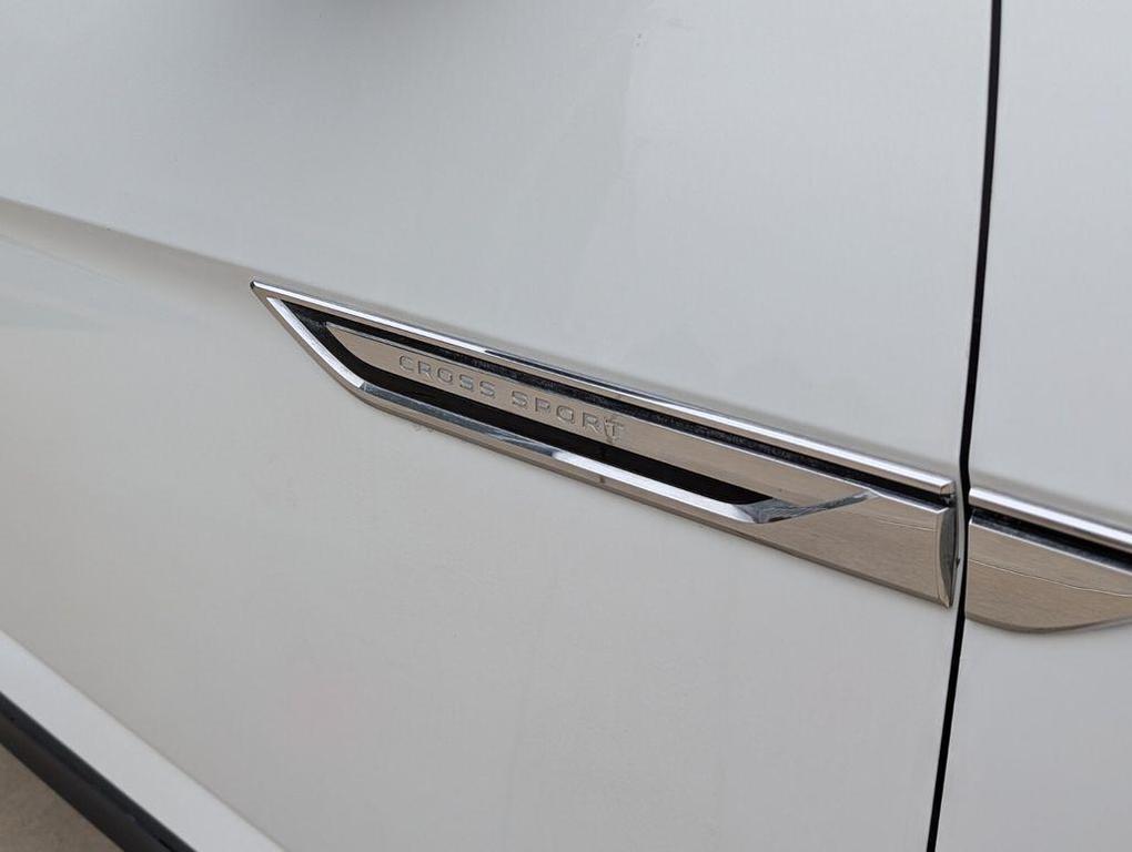 used 2025 Volkswagen Atlas Cross Sport car, priced at $28,991