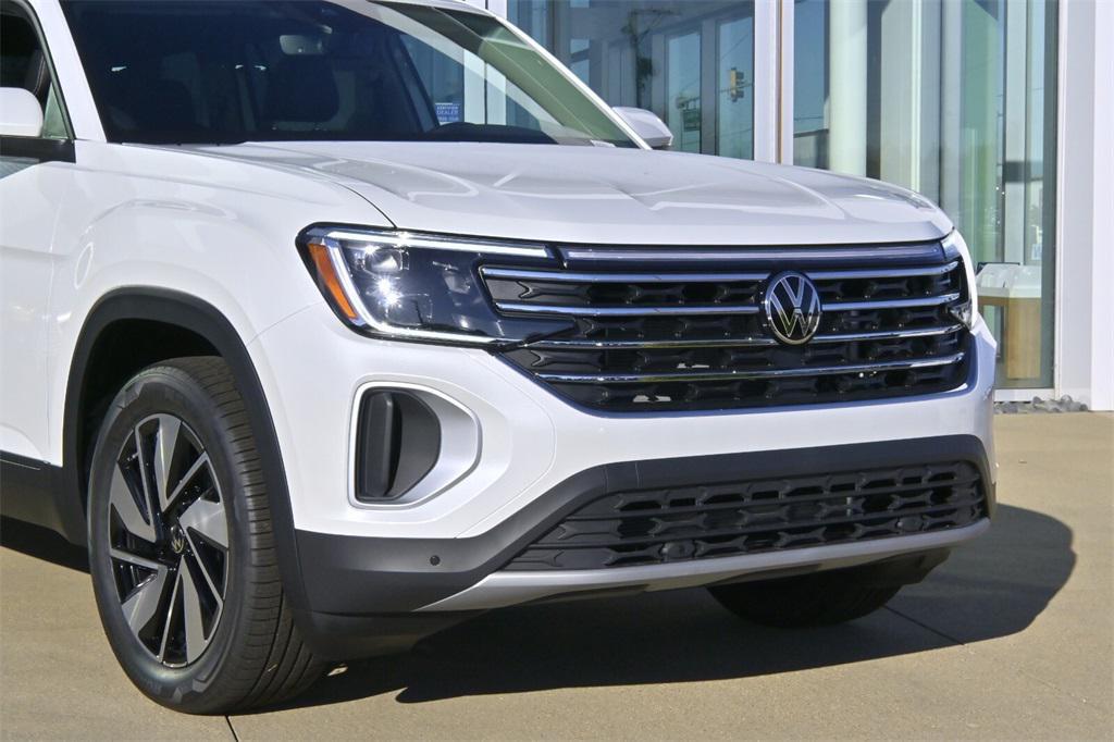 new 2026 Volkswagen Atlas car, priced at $45,167