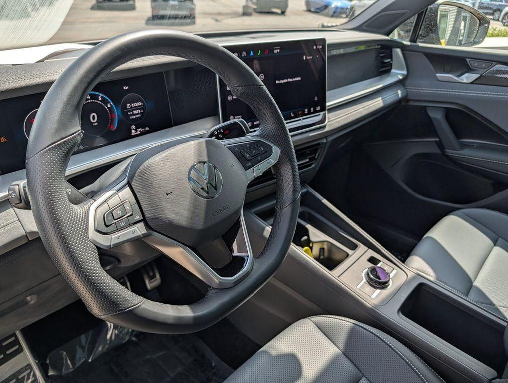 used 2025 Volkswagen Tiguan car, priced at $33,491