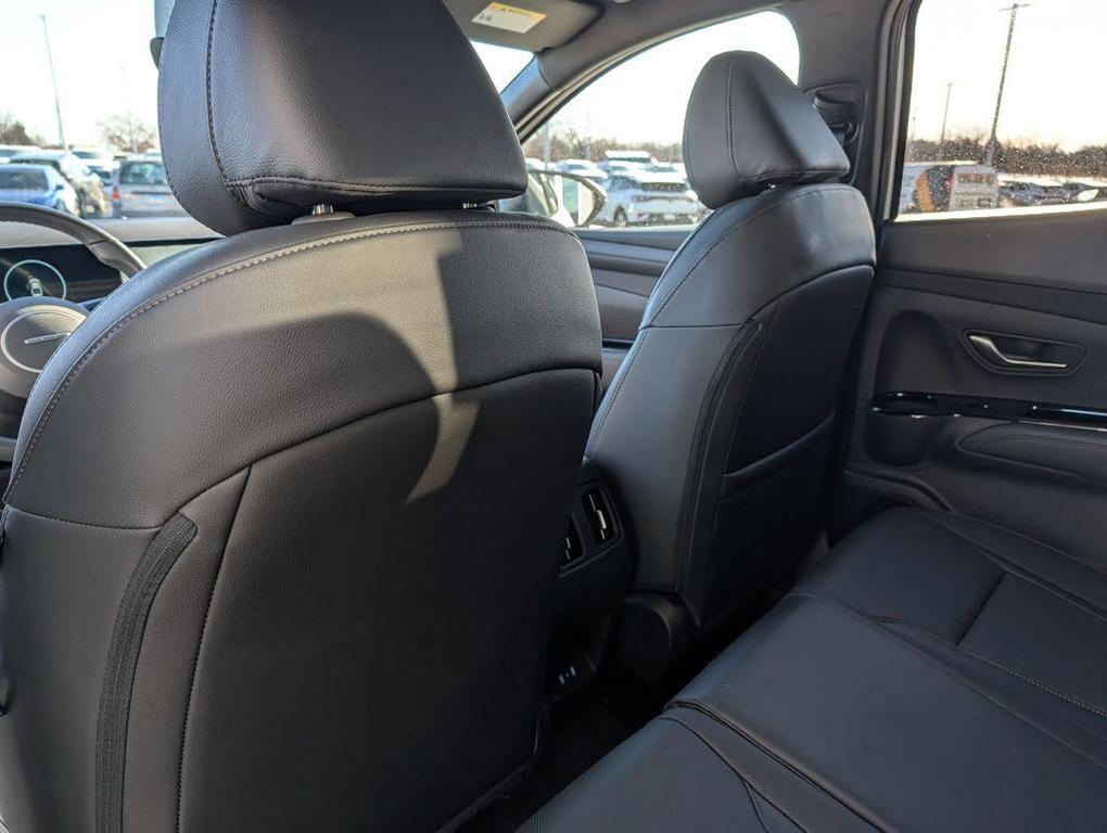 used 2025 Hyundai SANTA CRUZ car, priced at $33,491