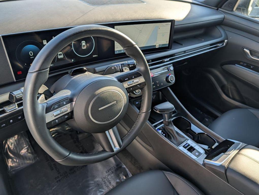 used 2025 Hyundai SANTA CRUZ car, priced at $33,491