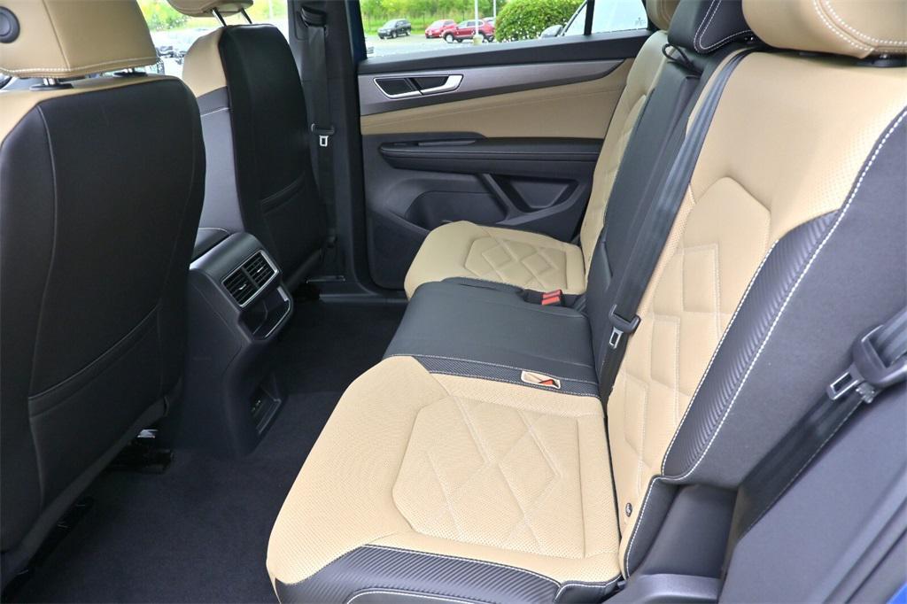 new 2026 Volkswagen Atlas Cross Sport car, priced at $39,450