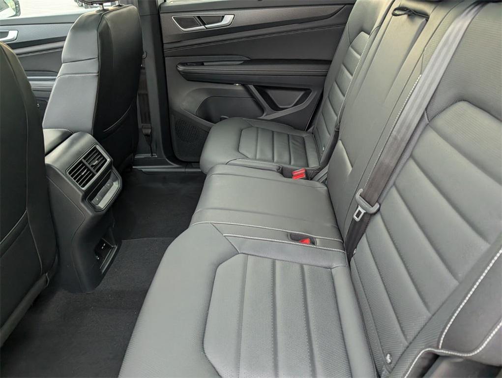 new 2026 Volkswagen Atlas Cross Sport car, priced at $49,237