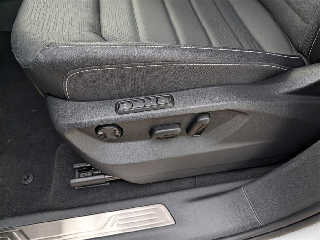 new 2026 Volkswagen Atlas Cross Sport car, priced at $49,237