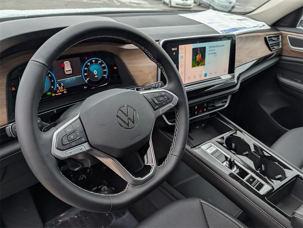 new 2026 Volkswagen Atlas car, priced at $44,513