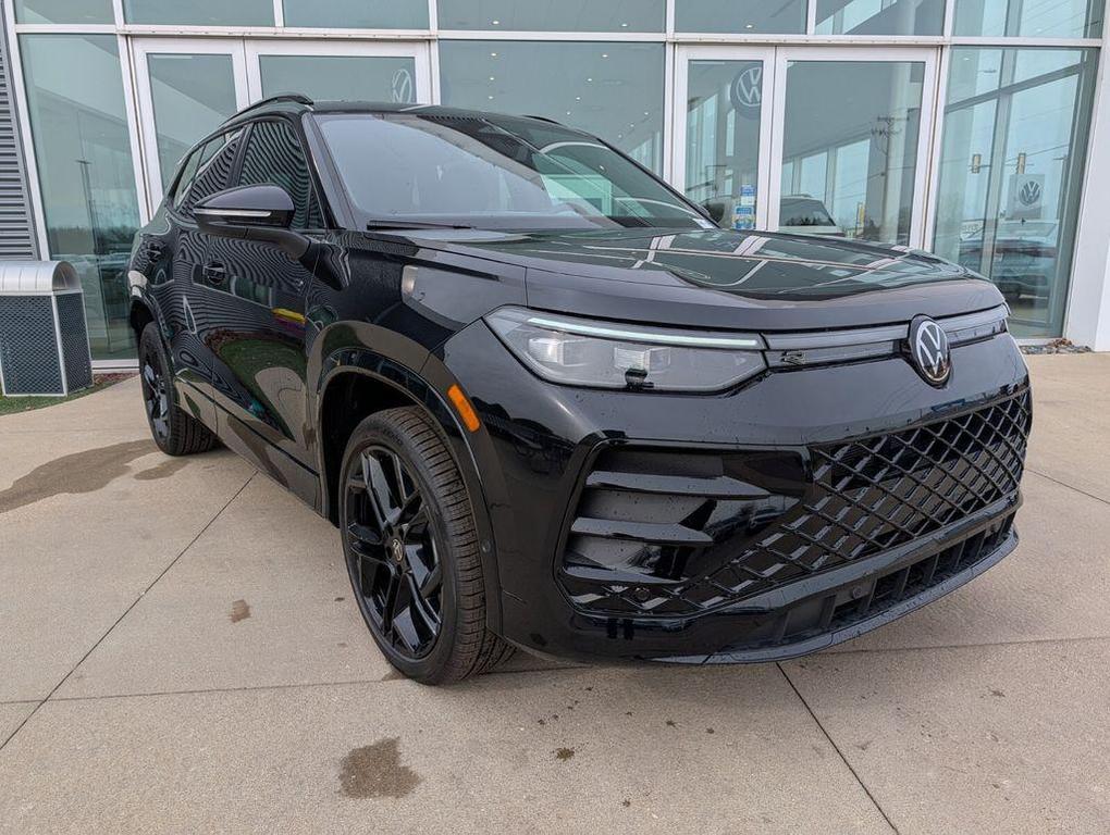 new 2026 Volkswagen Tiguan car, priced at $38,854