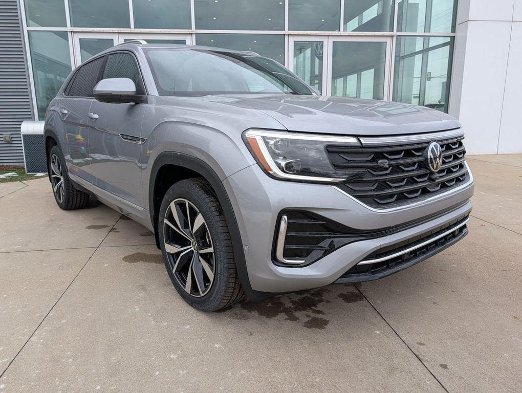 new 2026 Volkswagen Atlas Cross Sport car, priced at $49,919