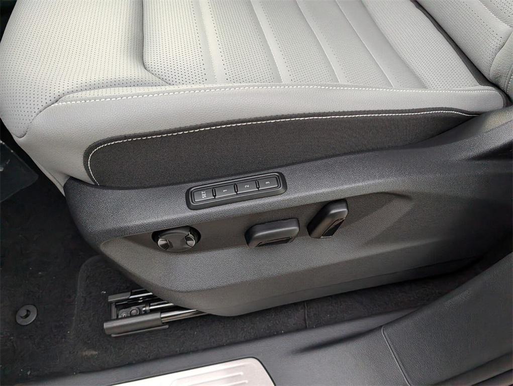 new 2026 Volkswagen Atlas Cross Sport car, priced at $48,800