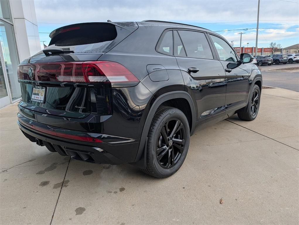 new 2026 Volkswagen Atlas Cross Sport car, priced at $48,800