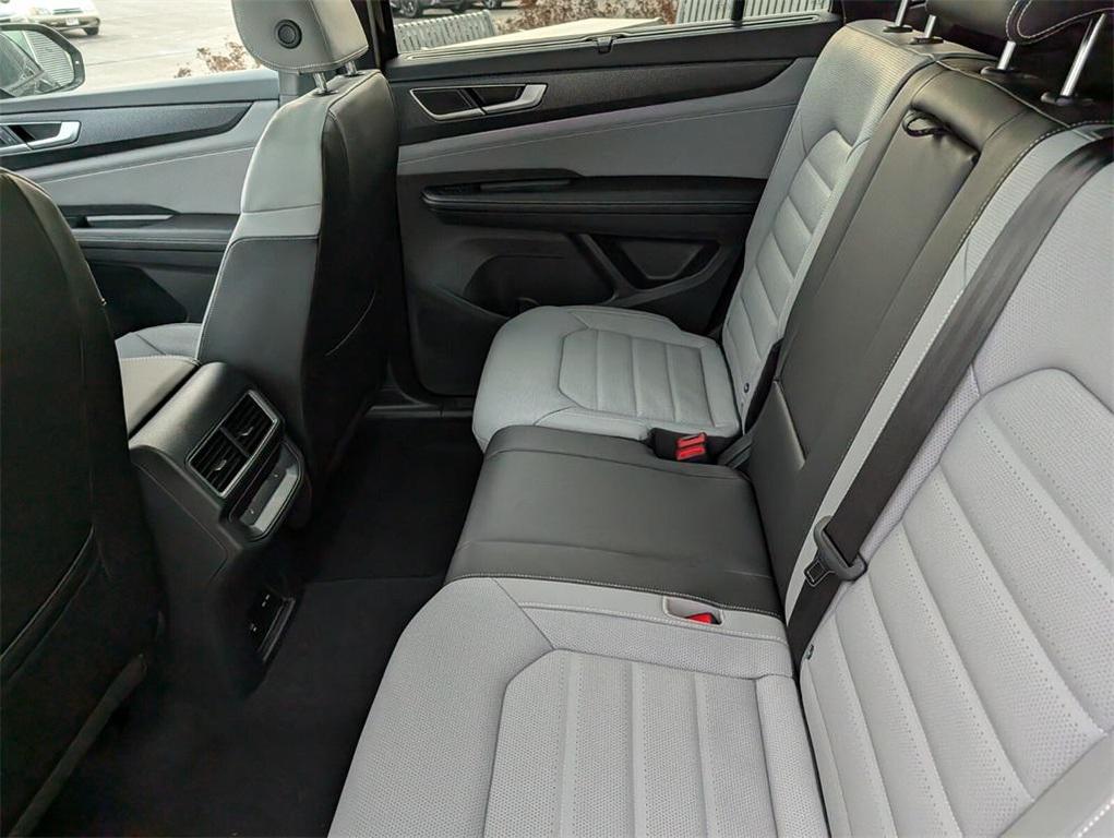 new 2026 Volkswagen Atlas Cross Sport car, priced at $48,800