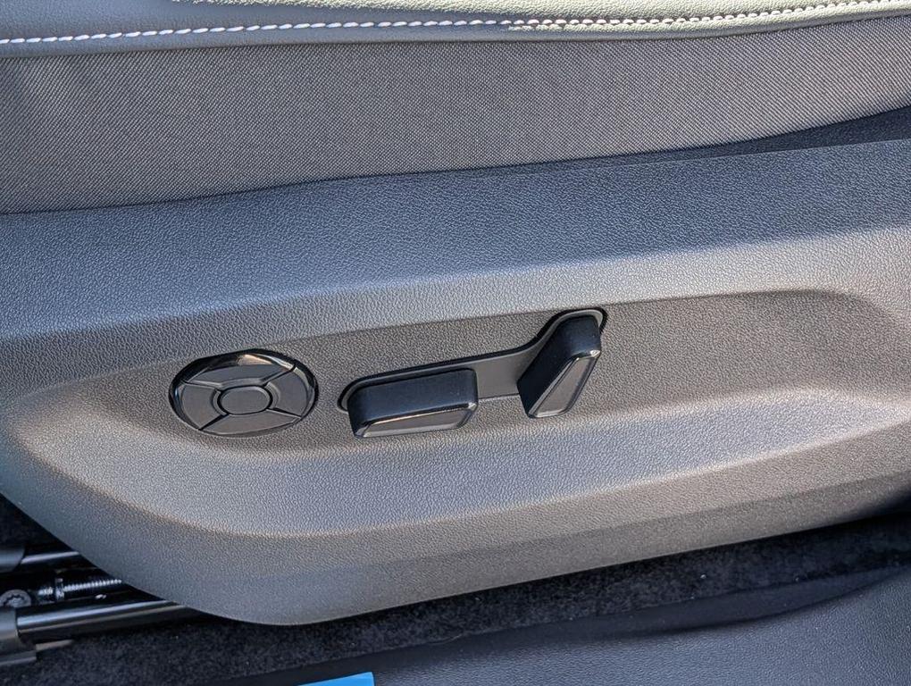 new 2026 Volkswagen Tiguan car, priced at $39,233