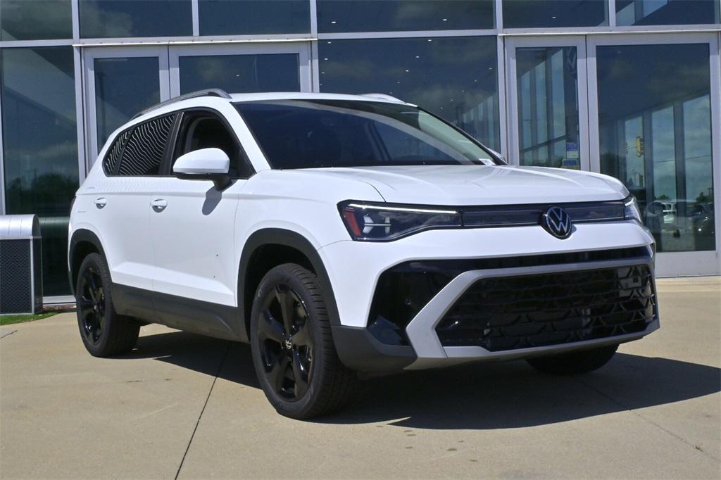 new 2025 Volkswagen Taos car, priced at $29,699