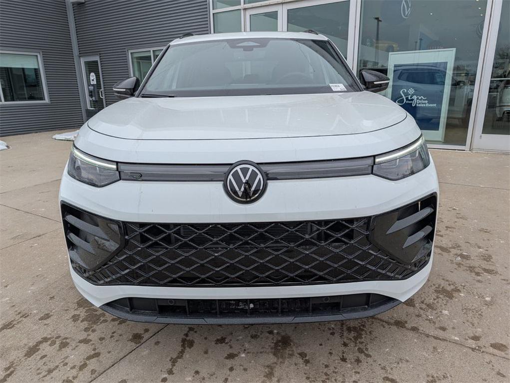 new 2026 Volkswagen Tiguan car, priced at $39,291