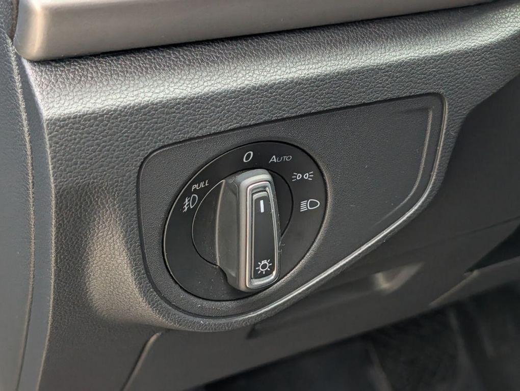 used 2019 Volkswagen Atlas car, priced at $14,691