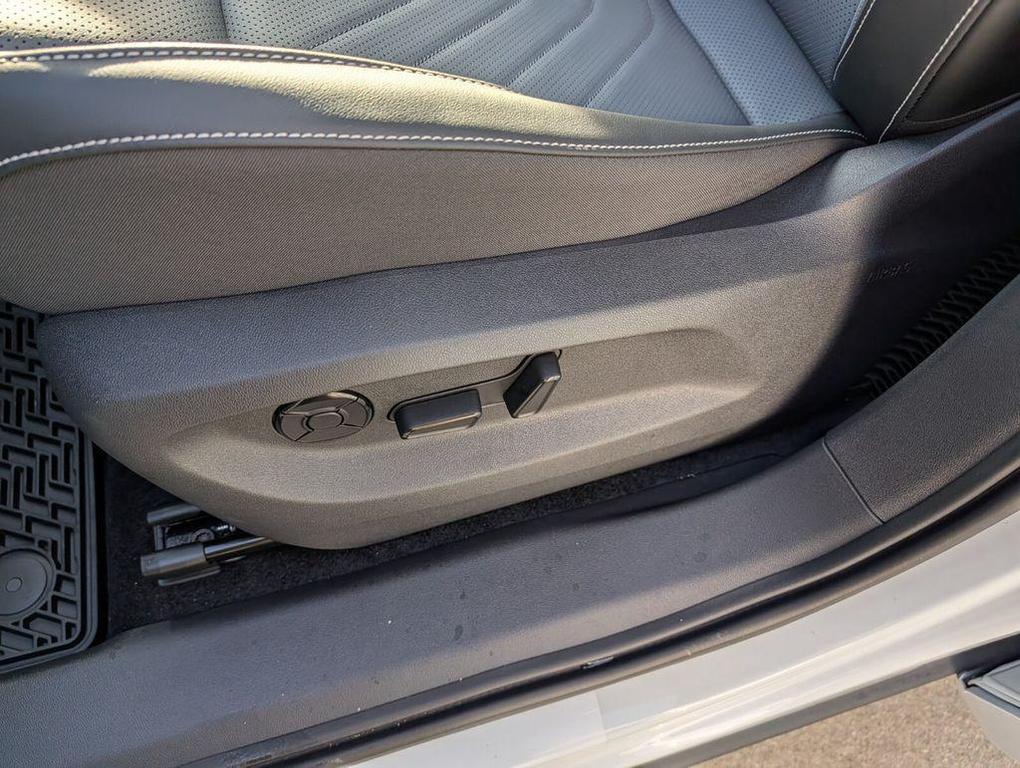 new 2026 Volkswagen Tiguan car, priced at $39,291