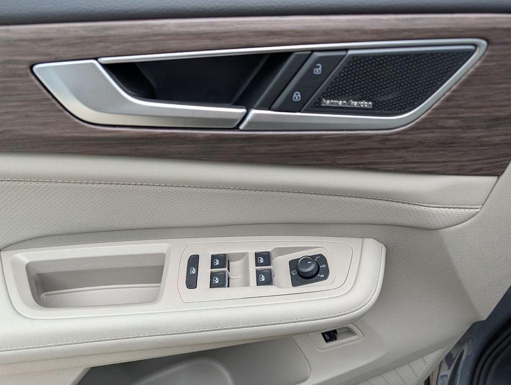 new 2026 Volkswagen Atlas car, priced at $54,210